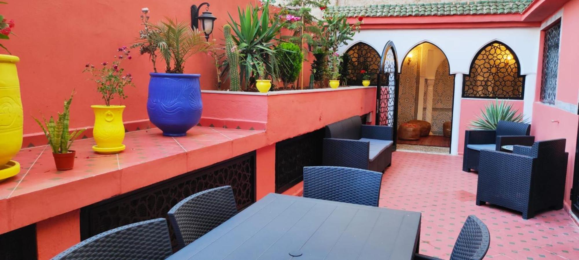 Appartements Nia Confort, Plein Centre Ville, Avec Terrasse Fez Exterior photo